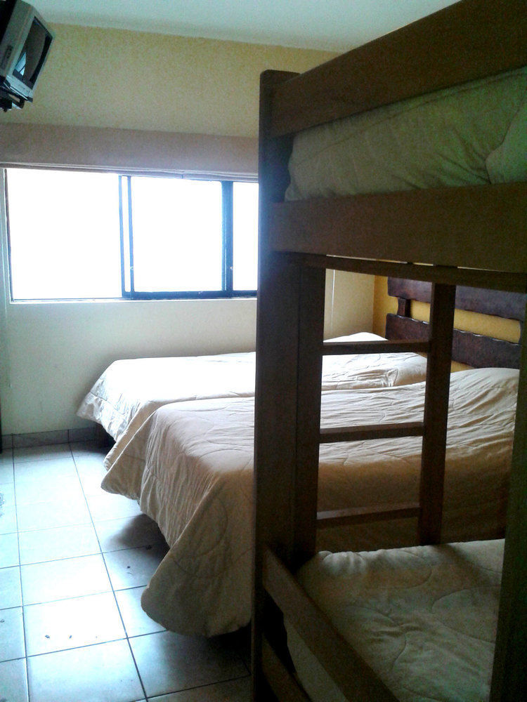 Hostel Duque De Villa Lima Buitenkant foto