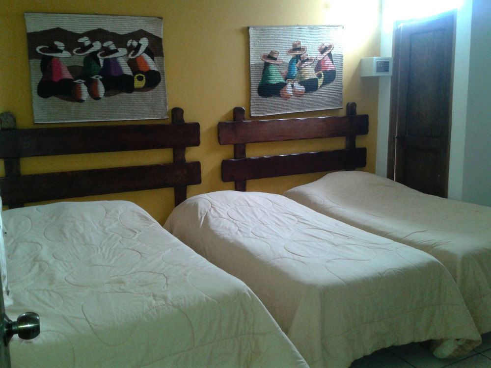 Hostel Duque De Villa Lima Buitenkant foto