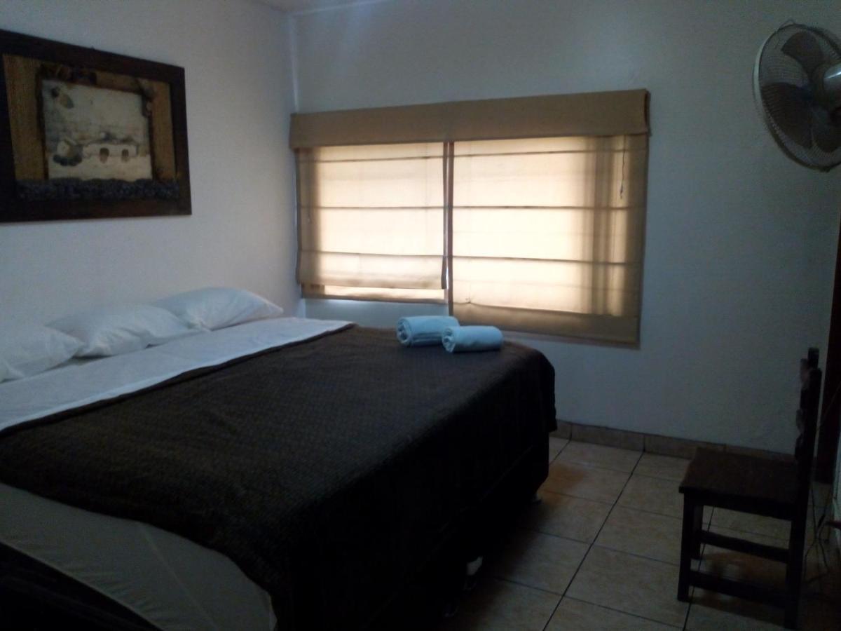 Hostel Duque De Villa Lima Buitenkant foto
